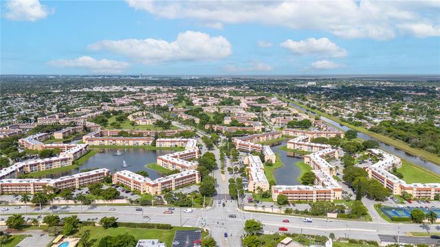 8950 Sunrise Lakes Boulevard 309, Sunrise, FL 33322