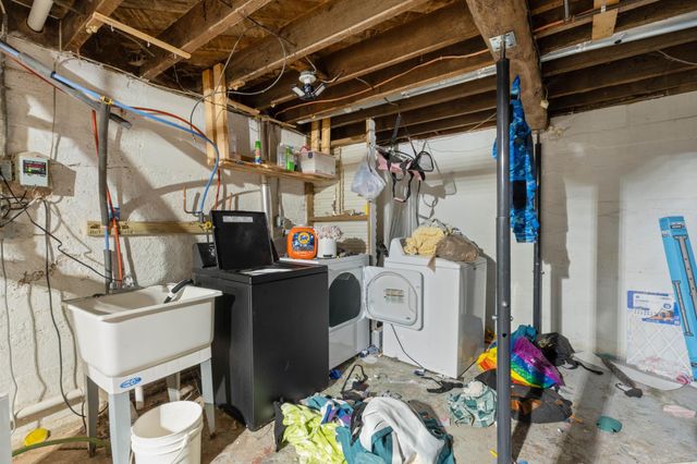 5767 E Neuman Road, South Range, WI 54874