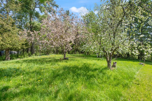 5767 E Neuman Road, South Range, WI 54874