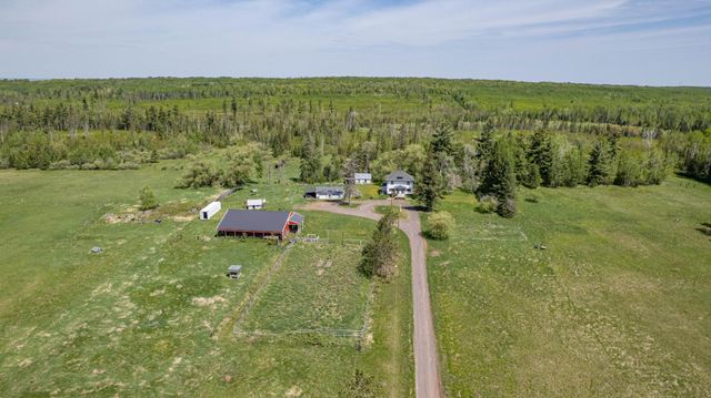 5767 E Neuman Road, South Range, WI 54874