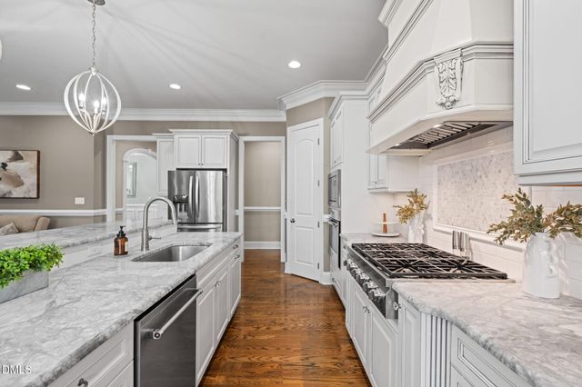 200 Meares Bluff Lane, Holly Springs, NC 27540