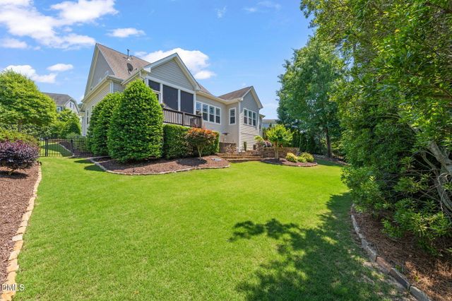 200 Meares Bluff Lane, Holly Springs, NC 27540