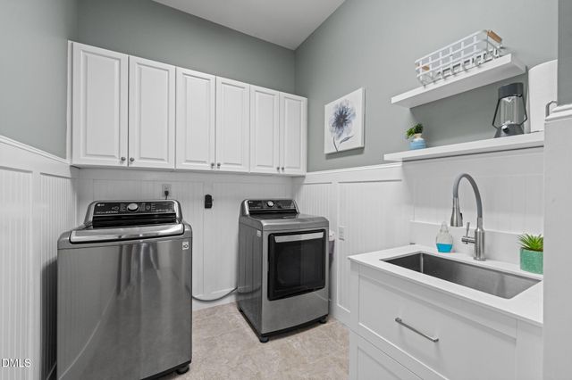 200 Meares Bluff Lane, Holly Springs, NC 27540