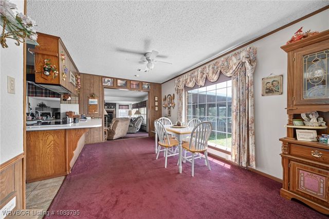 43286 Earls Road, Howe, OK 74940