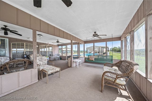 43286 Earls Road, Howe, OK 74940