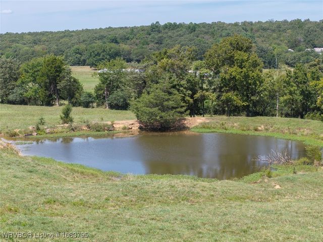 43286 Earls Road, Howe, OK 74940