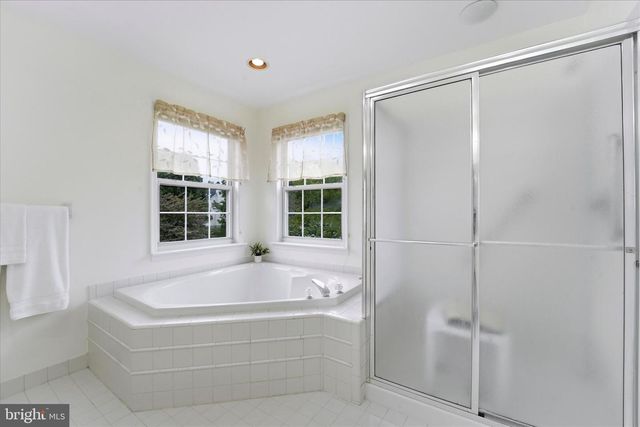 713 IRIS LN, Media, PA 19063