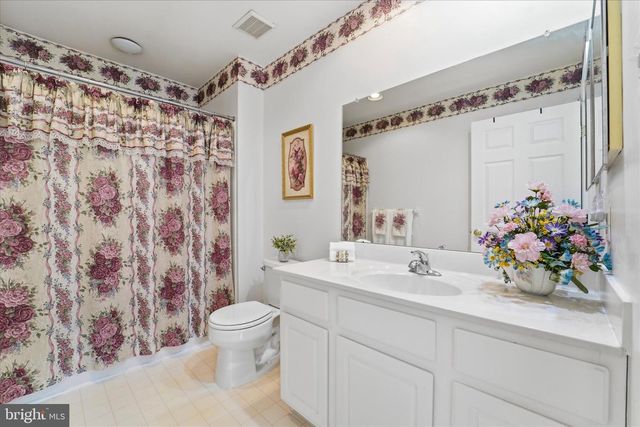 713 IRIS LN, Media, PA 19063