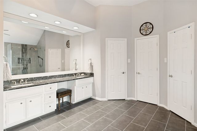 4009 Crestwood Drive, Carrollton, TX 75007