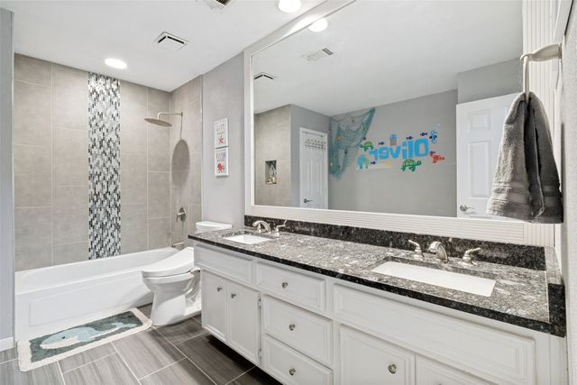 4009 Crestwood Drive, Carrollton, TX 75007
