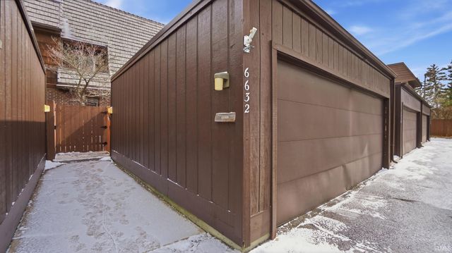 6632 Quail Ridge Lane, Fort Wayne, IN 46804