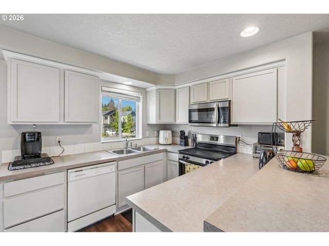 4468 Ne NICHOLSON Loop, Vancouver, WA 98661
