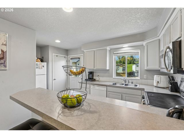 4468 Ne NICHOLSON Loop, Vancouver, WA 98661