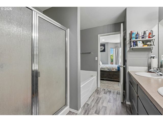 4468 Ne NICHOLSON Loop, Vancouver, WA 98661