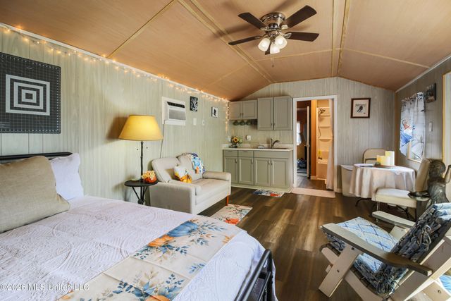 13011 Michael Street, Biloxi, MS 39532