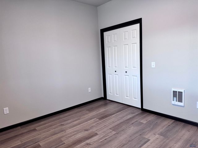 5625 BRIDGE DR, Rapid City, SD 57703