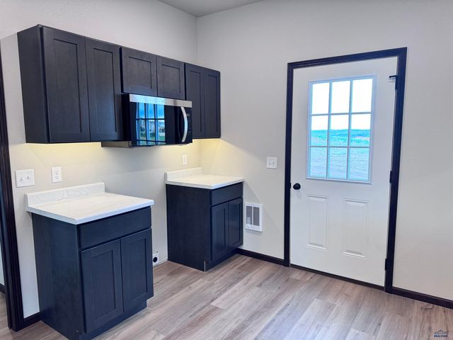 5625 BRIDGE DR, Rapid City, SD 57703