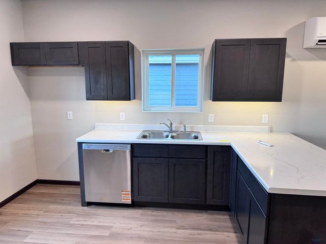 5625 BRIDGE DR, Rapid City, SD 57703