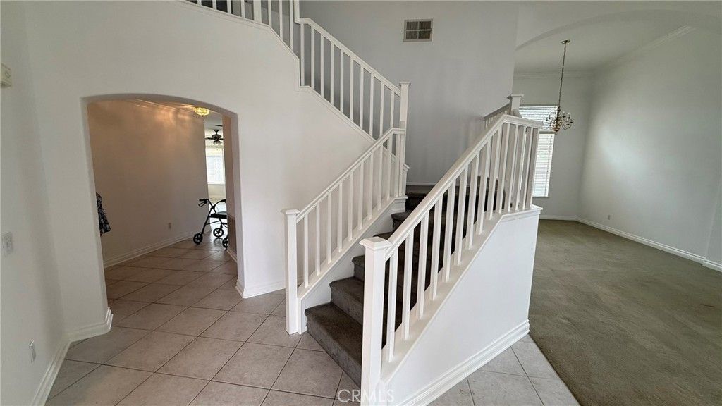 Image 15 of property listing at 3142 Stallion, Ontario, CA 91761