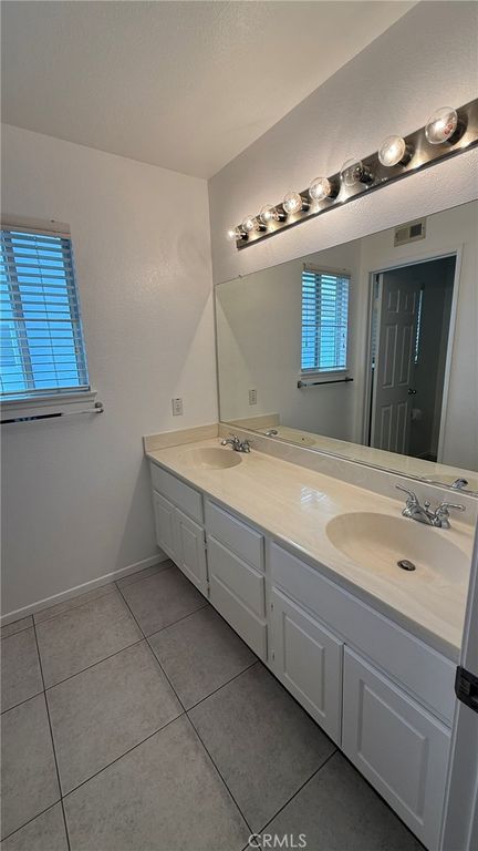 Image 37 of property listing at 3142 Stallion, Ontario, CA 91761