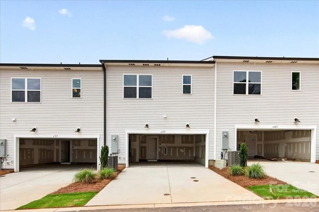 6319 Haller Street, Charlotte, NC 28227