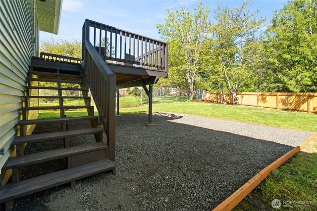 290 NE Torval Canyon Road, Poulsbo, WA 98370