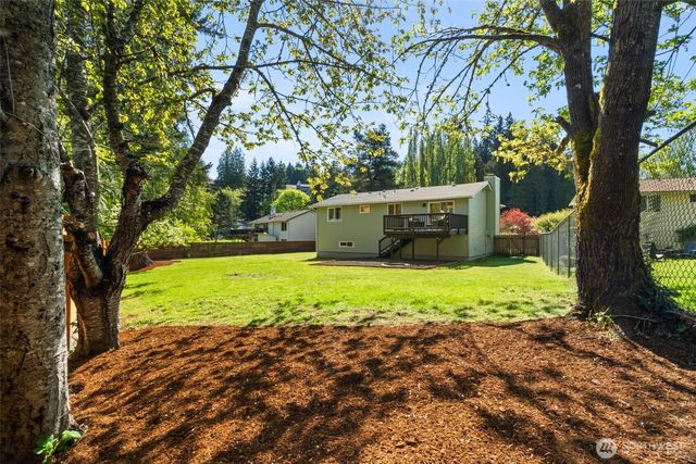290 NE Torval Canyon Road, Poulsbo, WA 98370