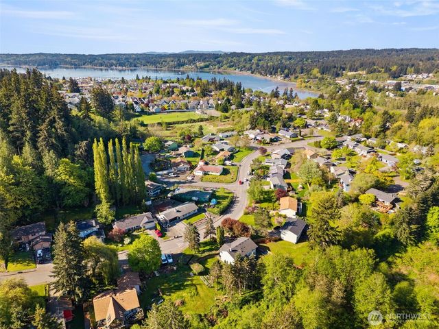 290 NE Torval Canyon Road, Poulsbo, WA 98370
