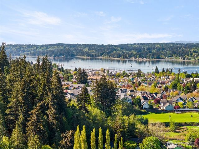 290 NE Torval Canyon Road, Poulsbo, WA 98370