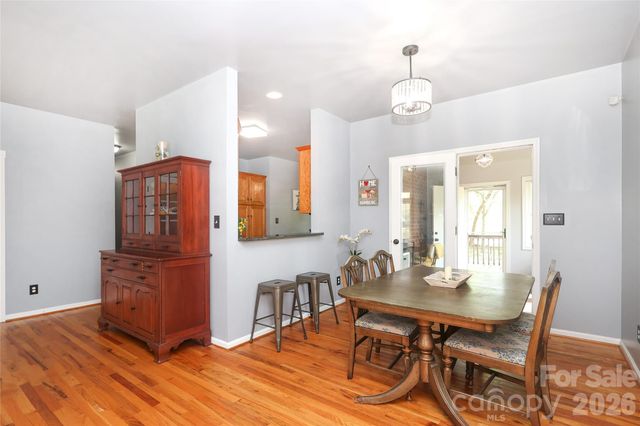 7982 King Arthurs Court, Denver, NC 28037