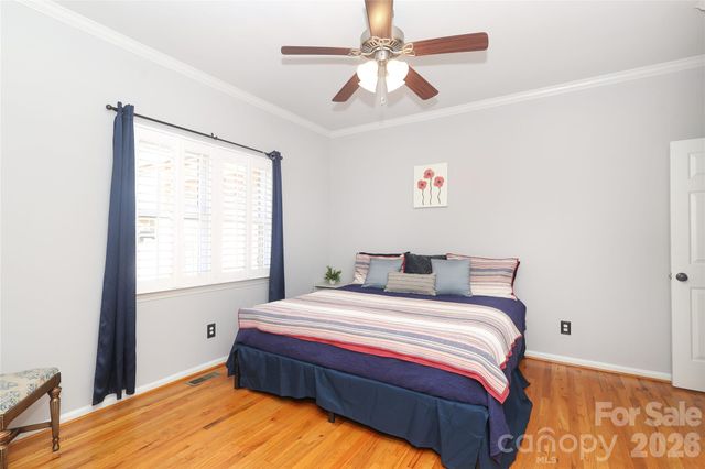 7982 King Arthurs Court, Denver, NC 28037