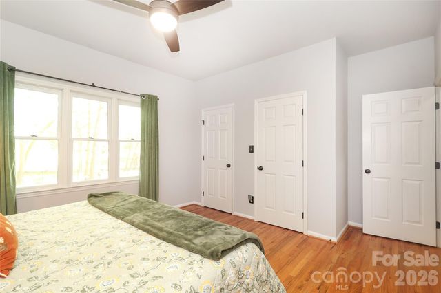 7982 King Arthurs Court, Denver, NC 28037