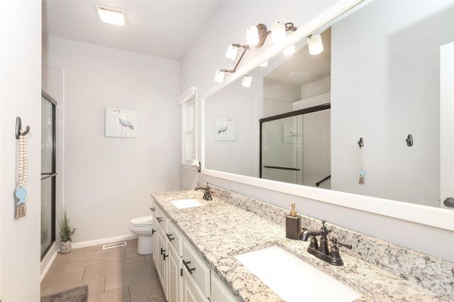 7982 King Arthurs Court, Denver, NC 28037