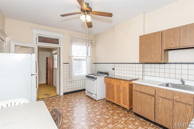 3818 Wyoming Street, St Louis, MO 63116