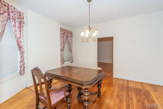 3818 Wyoming Street, St Louis, MO 63116