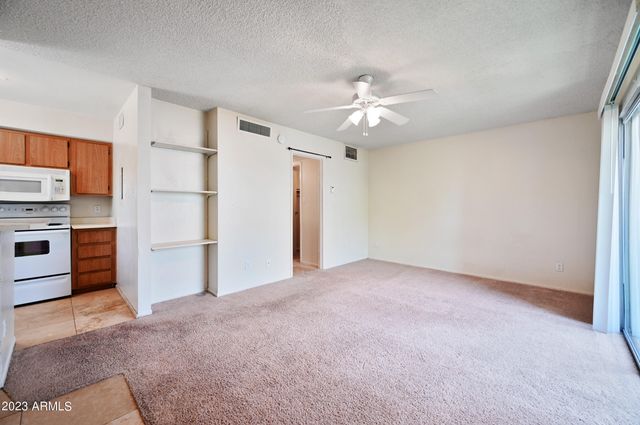 4410 N Longview Avenue Unit 217, Phoenix, AZ 85014