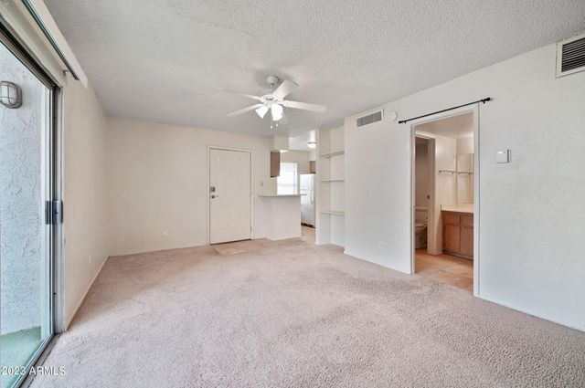 4410 N Longview Avenue Unit 217, Phoenix, AZ 85014