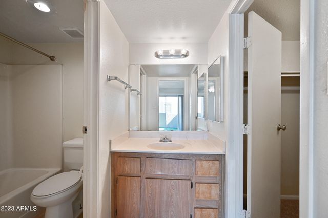 4410 N Longview Avenue Unit 217, Phoenix, AZ 85014