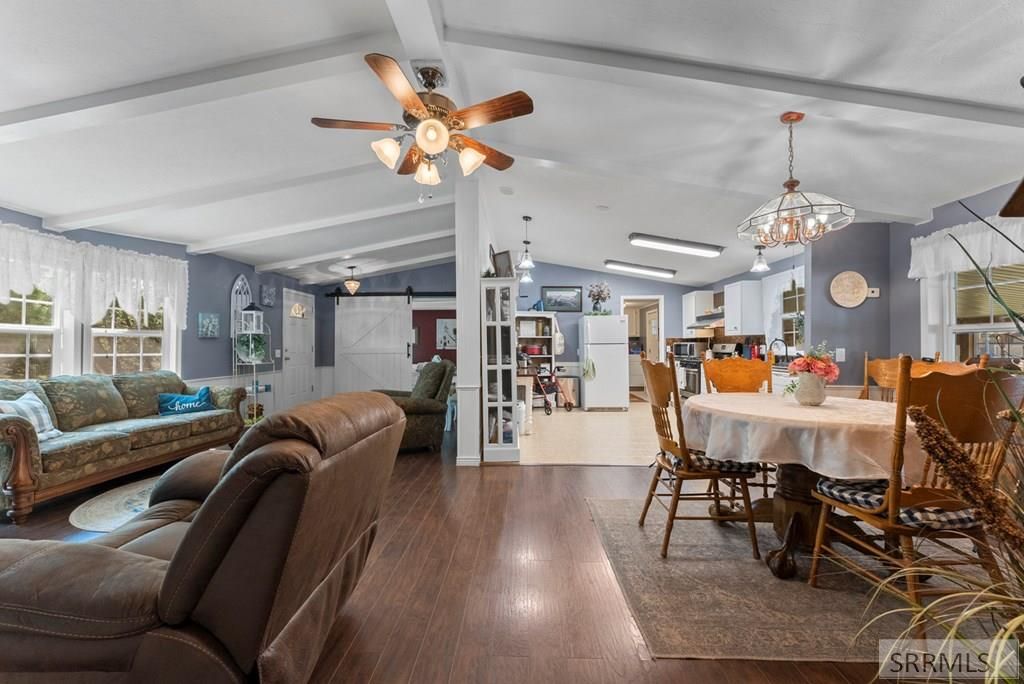 Image 12 of property listing at 717 E 65 N, Idaho Falls, ID 83401