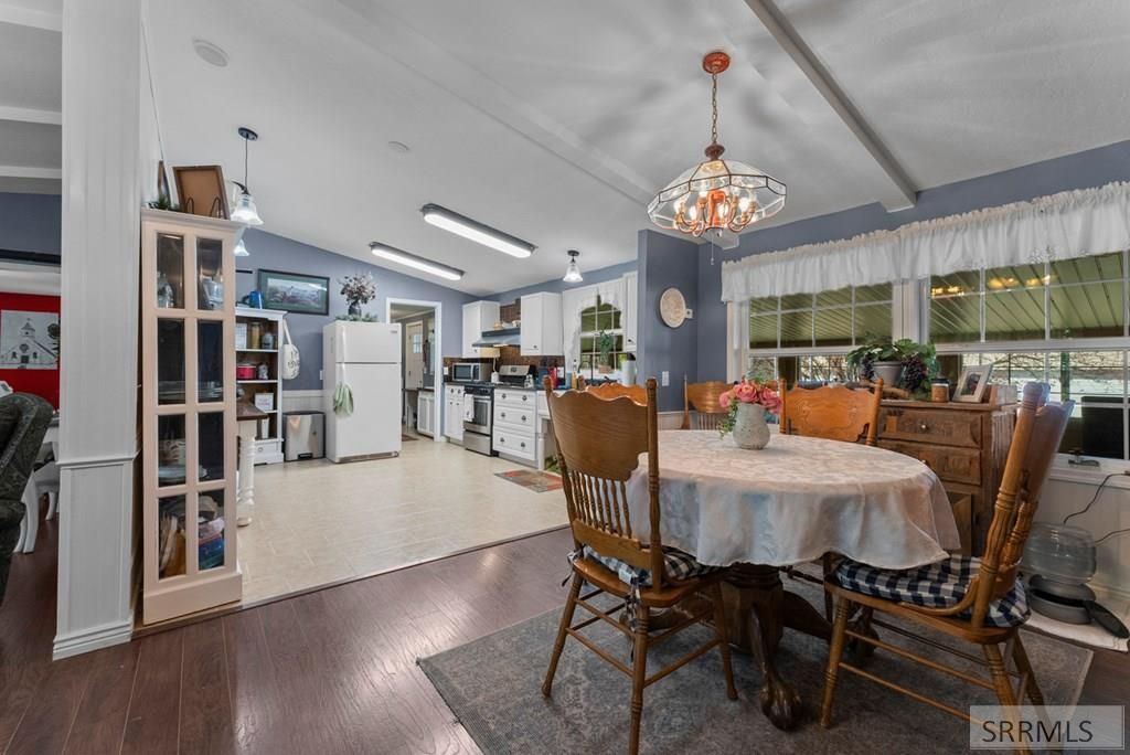 Image 13 of property listing at 717 E 65 N, Idaho Falls, ID 83401