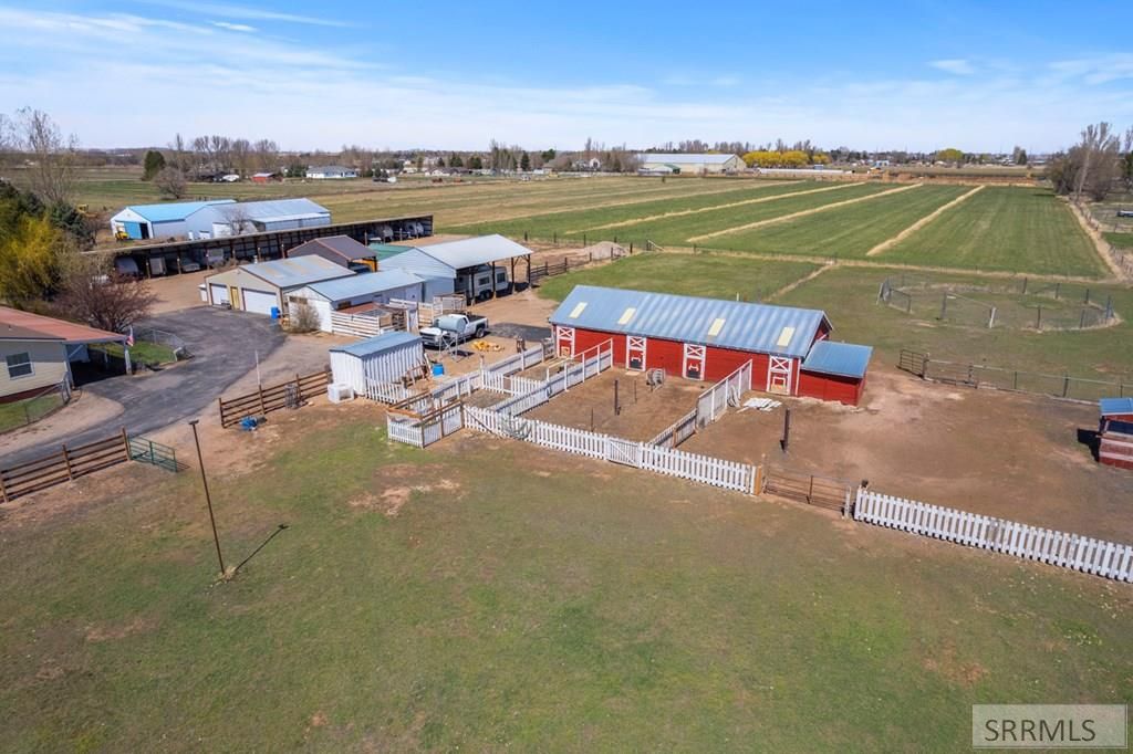 Image 2 of property listing at 717 E 65 N, Idaho Falls, ID 83401