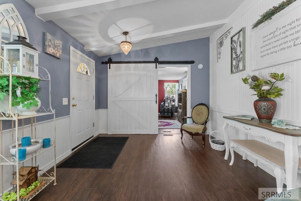 Image 8 of property listing at 717 E 65 N, Idaho Falls, ID 83401