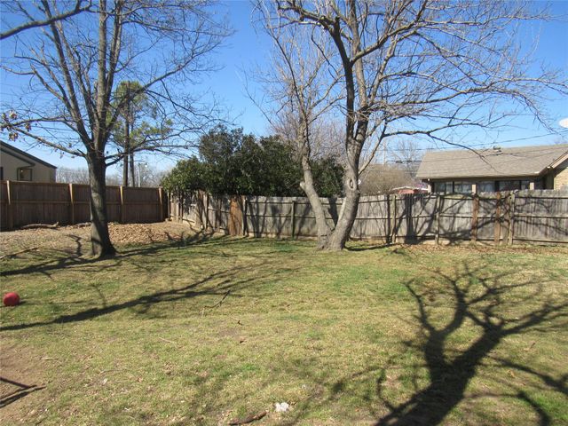 720 Blanton Drive, Sherman, TX 75092
