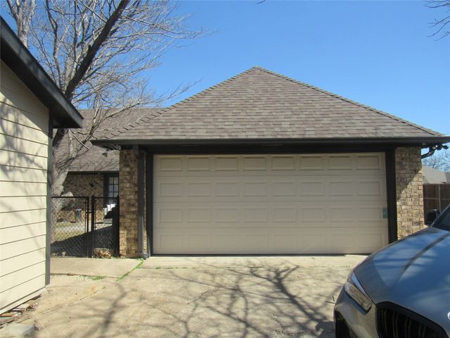 720 Blanton Drive, Sherman, TX 75092