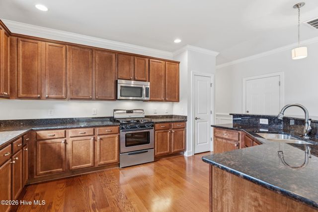 2198 Forest View Circle, Leland, NC 28451