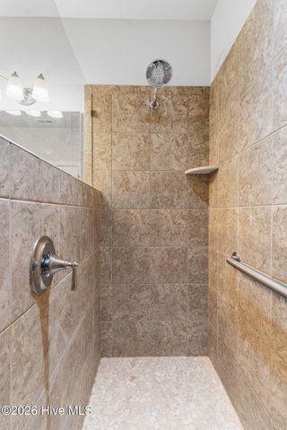 2198 Forest View Circle, Leland, NC 28451