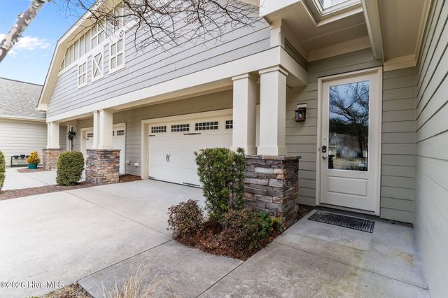 2198 Forest View Circle, Leland, NC 28451