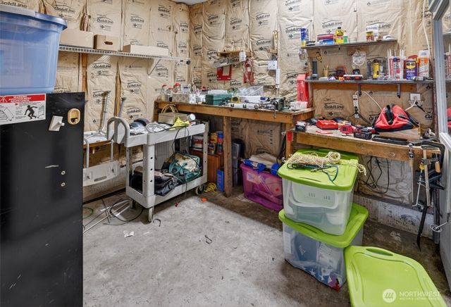 31 N Mallard Way W, Hoodsport, WA 98548