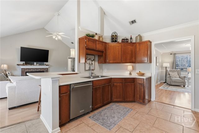 103 Kensington Circle, Guyton, GA 31312