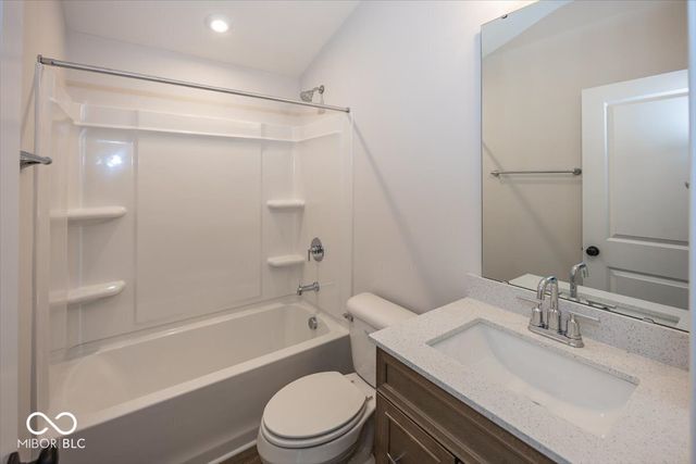 3866 Holly Brook Drive, Westfield, IN 46062